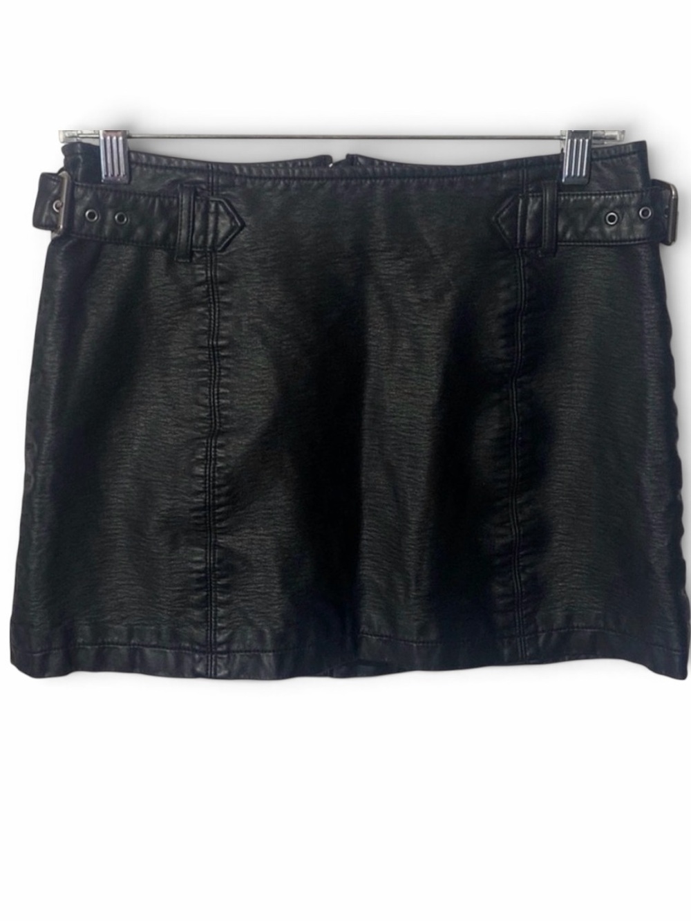 Free People Women's Black Charli Vegan A-Line Mini Skirt Size 6